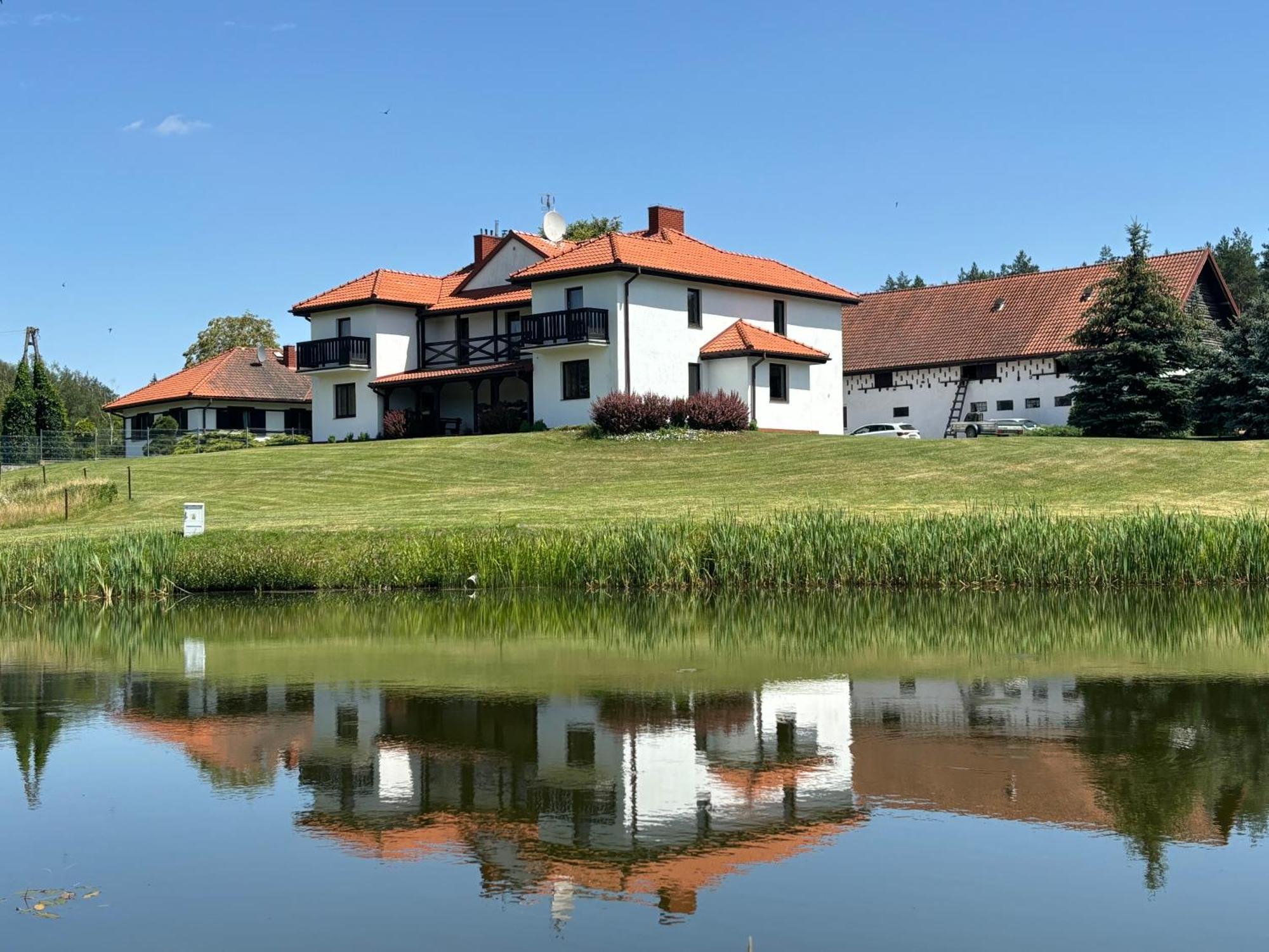 Ranczo Pindorowka Villa Sorkwity Eksteriør billede